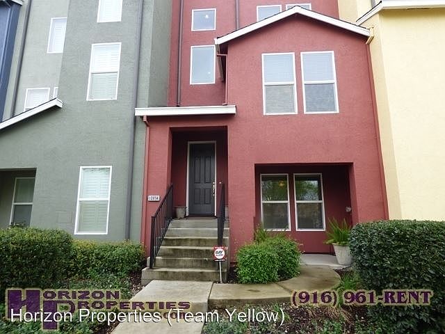 1st image of 10894 Atherstone Dr