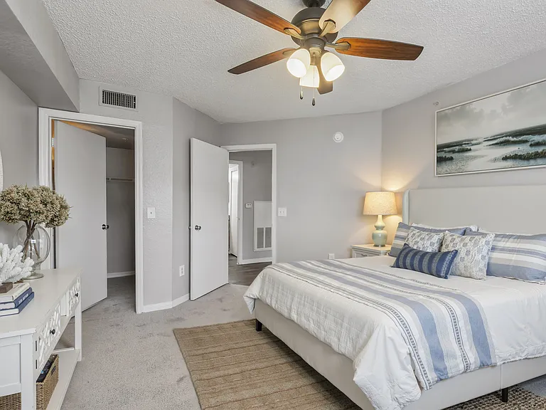 Gregory Cove — Photo 10
