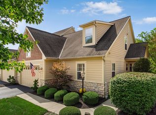 1154 Cross Creeks Rdg, Pickerington, OH 43147