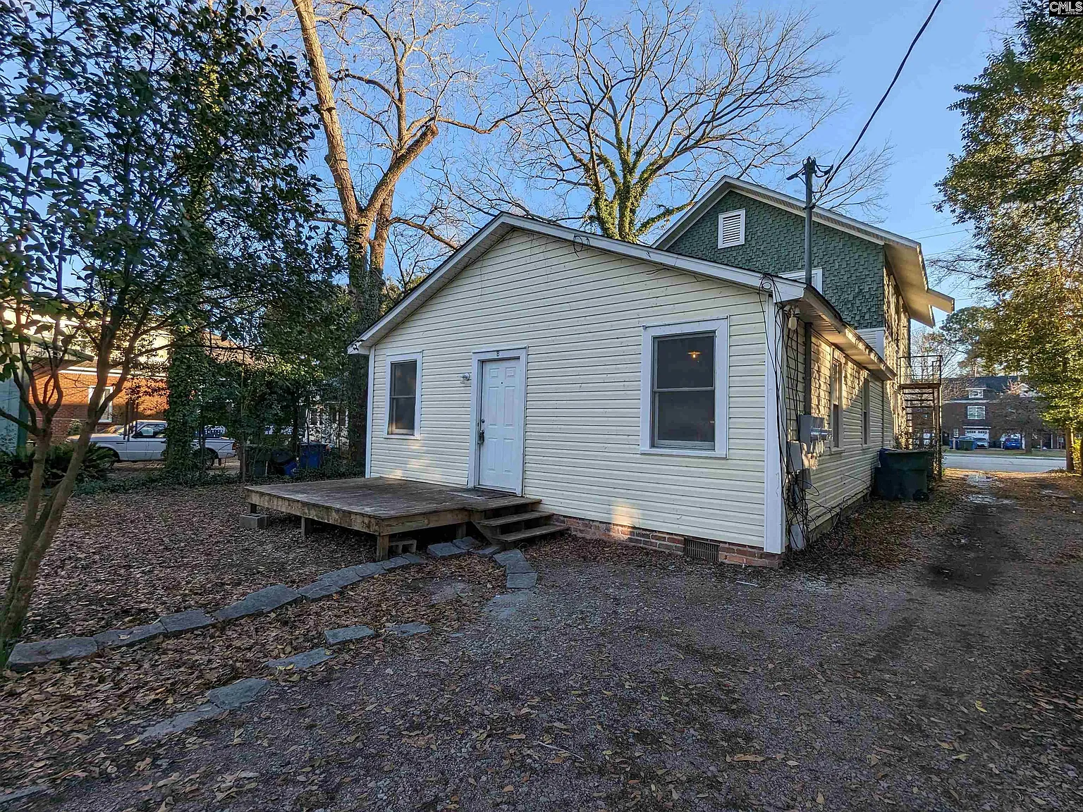 2 bed, 800 sqft, $1,400 — Photo 3