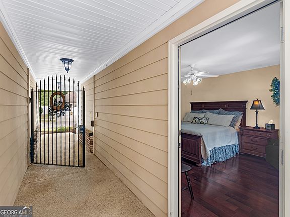 2nd image of 111 Cottage Club Dr