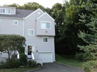 48 Country Pl #48, Shelton, CT 06484