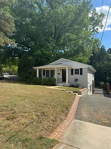 2627 Davis St Photo 1