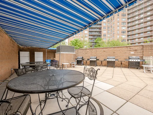 70-25 Yellowstone Boulevard image 19 of 28