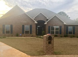 2972 Carrington Lakes Blvd, Cantonment, FL 32533