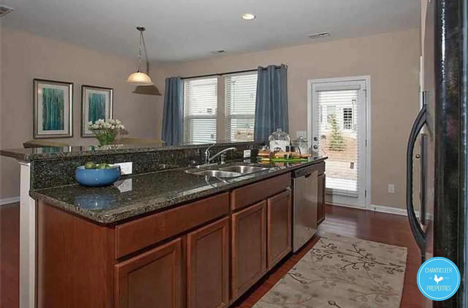 2147 Sunny Cove Drive - 1 — Photo 3