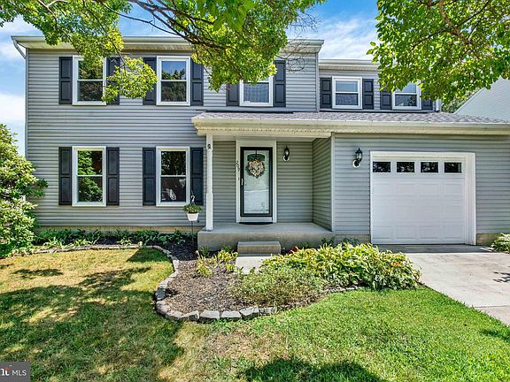 2nd image of 209 Tidewater Dr