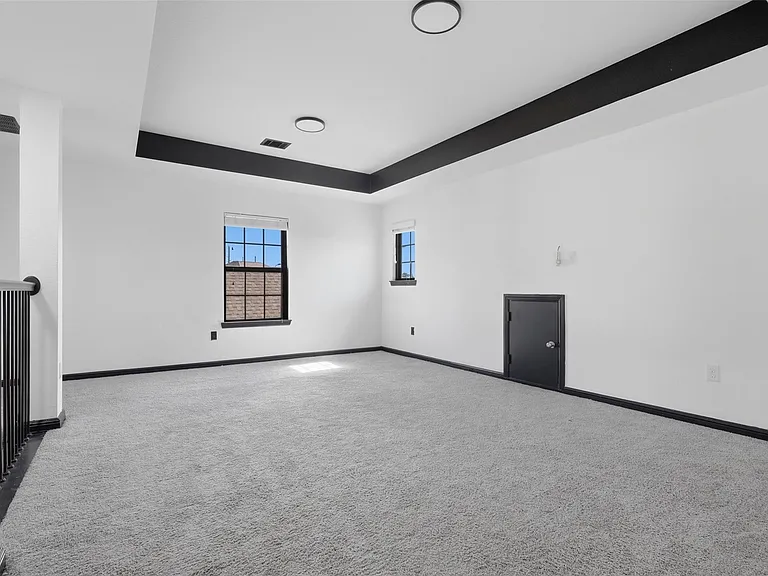 27947 Hendrix Park Dr — Photo 29