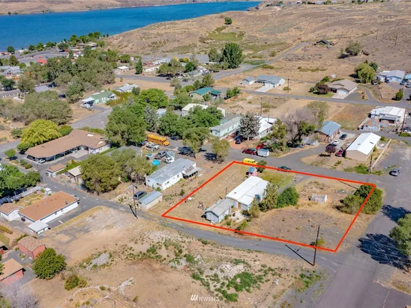 631 635-639 NE 2nd Avenue, Soap Lake, WA 98851