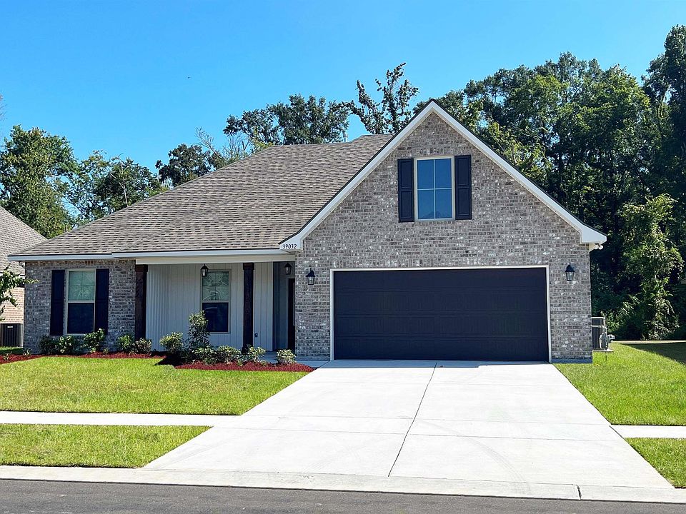 1st image of 39032 Forestwood Ave