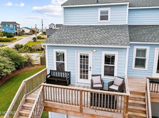 64 Bermuda Landing Pl, North Topsail Beach, NC 28460