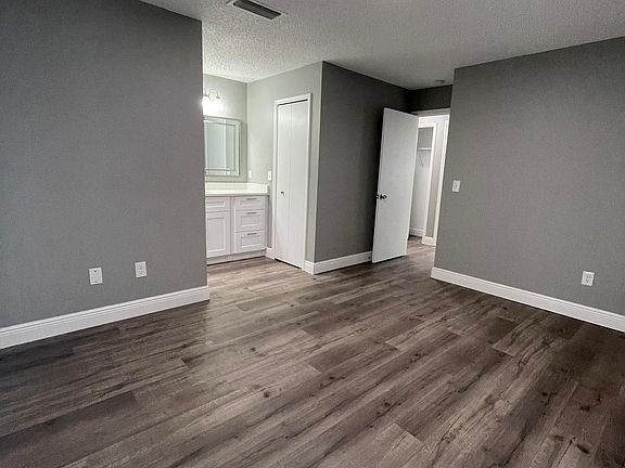 3rd image of 5417 Serene Ln #5417
