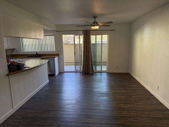 2nd image of 615 Fredricks Ave Unit 129