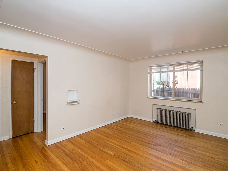 Belmore Apartments — Photo 62