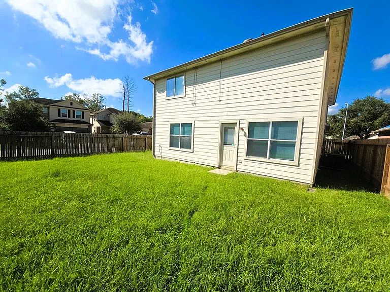 21802 Westfield Ridge Dr — Photo 36