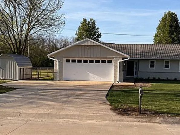 1006 Cambridge Ct, Miami, OK 74354