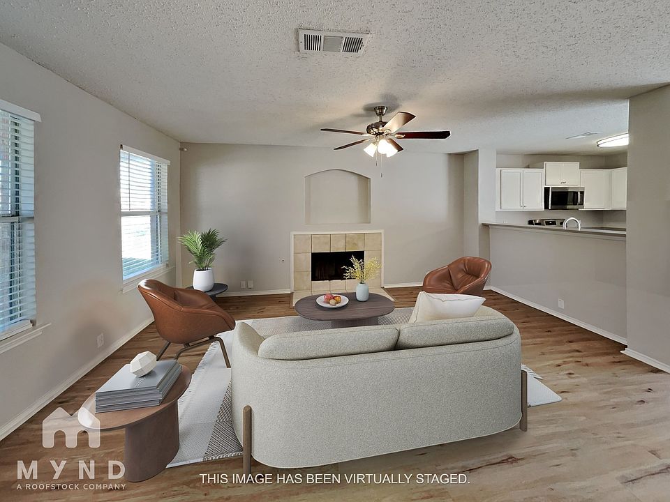1st image of 1414 Caleo Dr