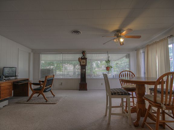 4th image of 26230 Ridgemoor Rd
