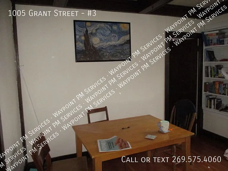 1005 Grant St #3 — Photo 8