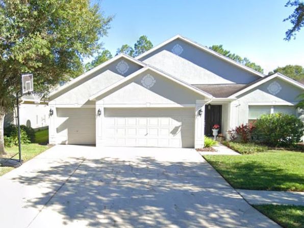 5838 Heronview Crescent Dr
