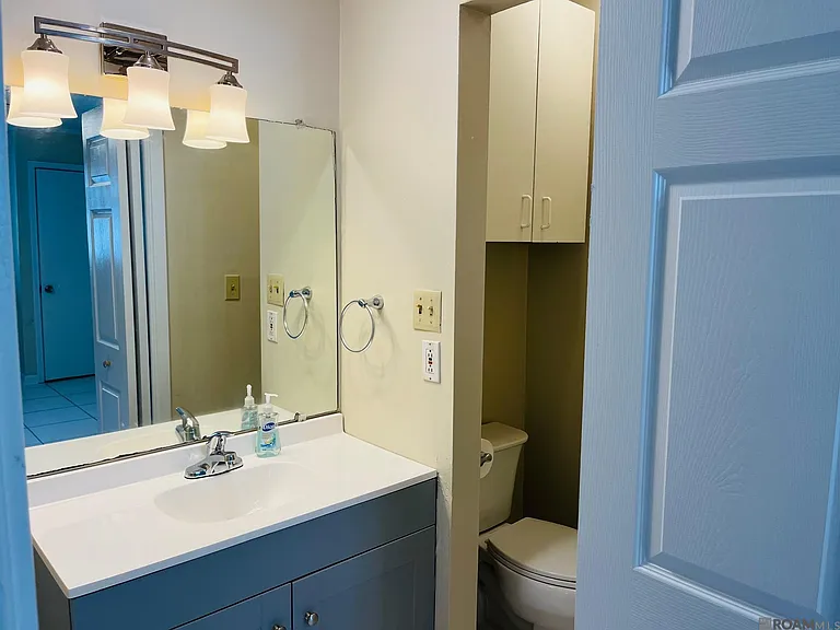 308 Alexander Dr — Photo 6