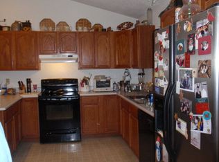 152 N Bumgardner Dr, Pueblo West, CO 81007