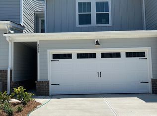 2607 Greenmarket Dr, Charlotte, NC 28217