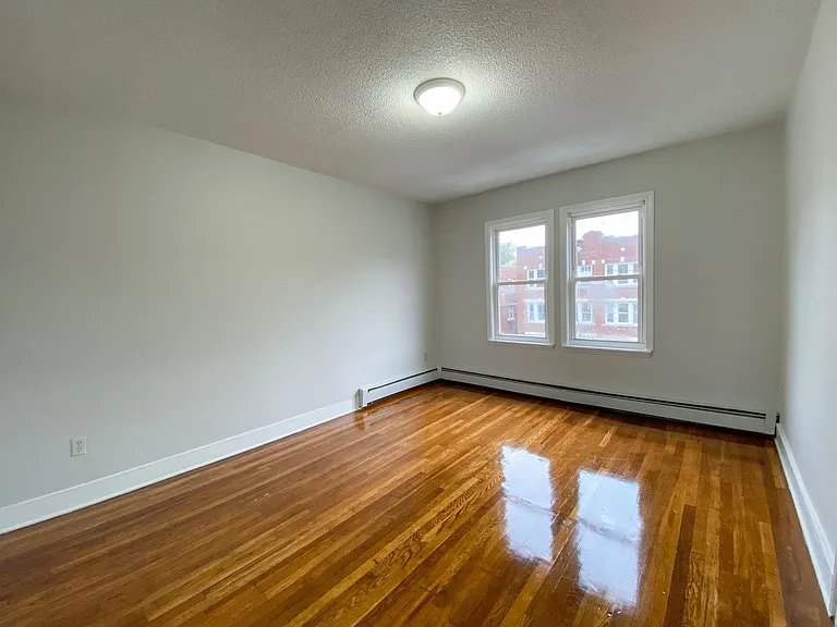 450 Barbour St — Photo 24
