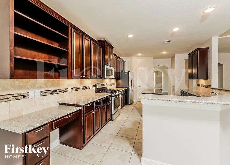 16827 W Whimbrel Cir — Photo 6