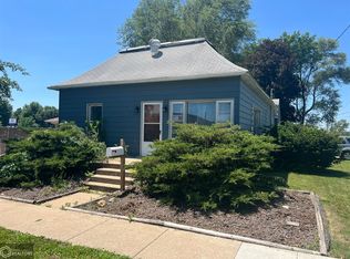 215 N L St, Oskaloosa, IA 52577