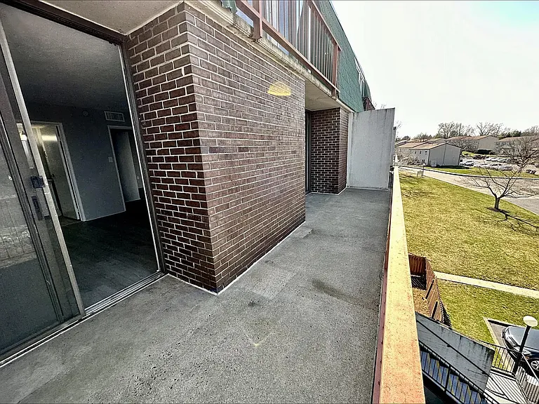 3122 Forest Ln #D-9 — Photo 14