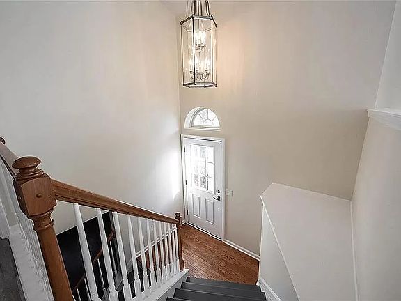 3rd image of 13836 Willesden Cir