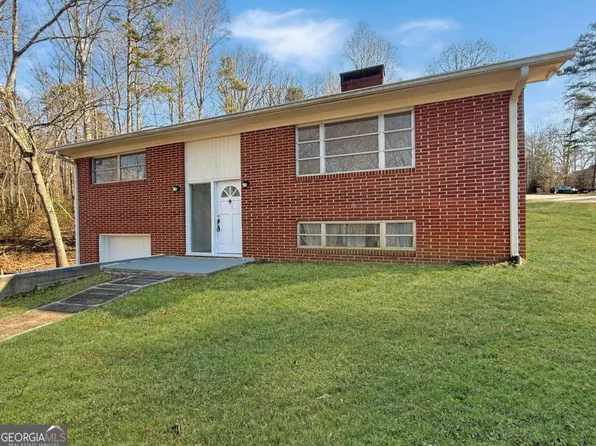 3911 Fraser Cir, Gainesville, GA 30506