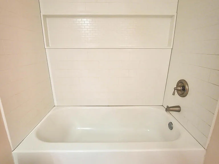 2919 Doolittle Ave — Photo 20