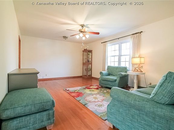 3rd image of 2731 Kincaid Dr