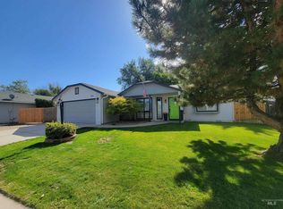 1643 E Cougar Creek Dr, Meridian, ID 83646