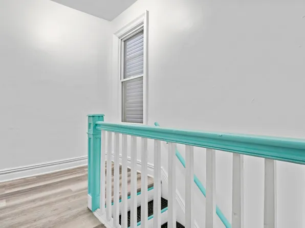 22 Sheffield Street image 18 of 18