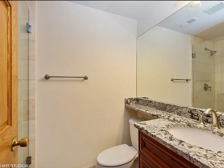 1551 Edgewood Rd — Photo 12