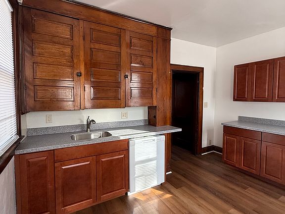 5th image of 345 E 19th Ave #345