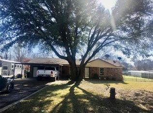 2817 Doss Rd, Burleson, TX 76028