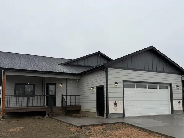 6799 Abelia St, Rapid City, SD 57703