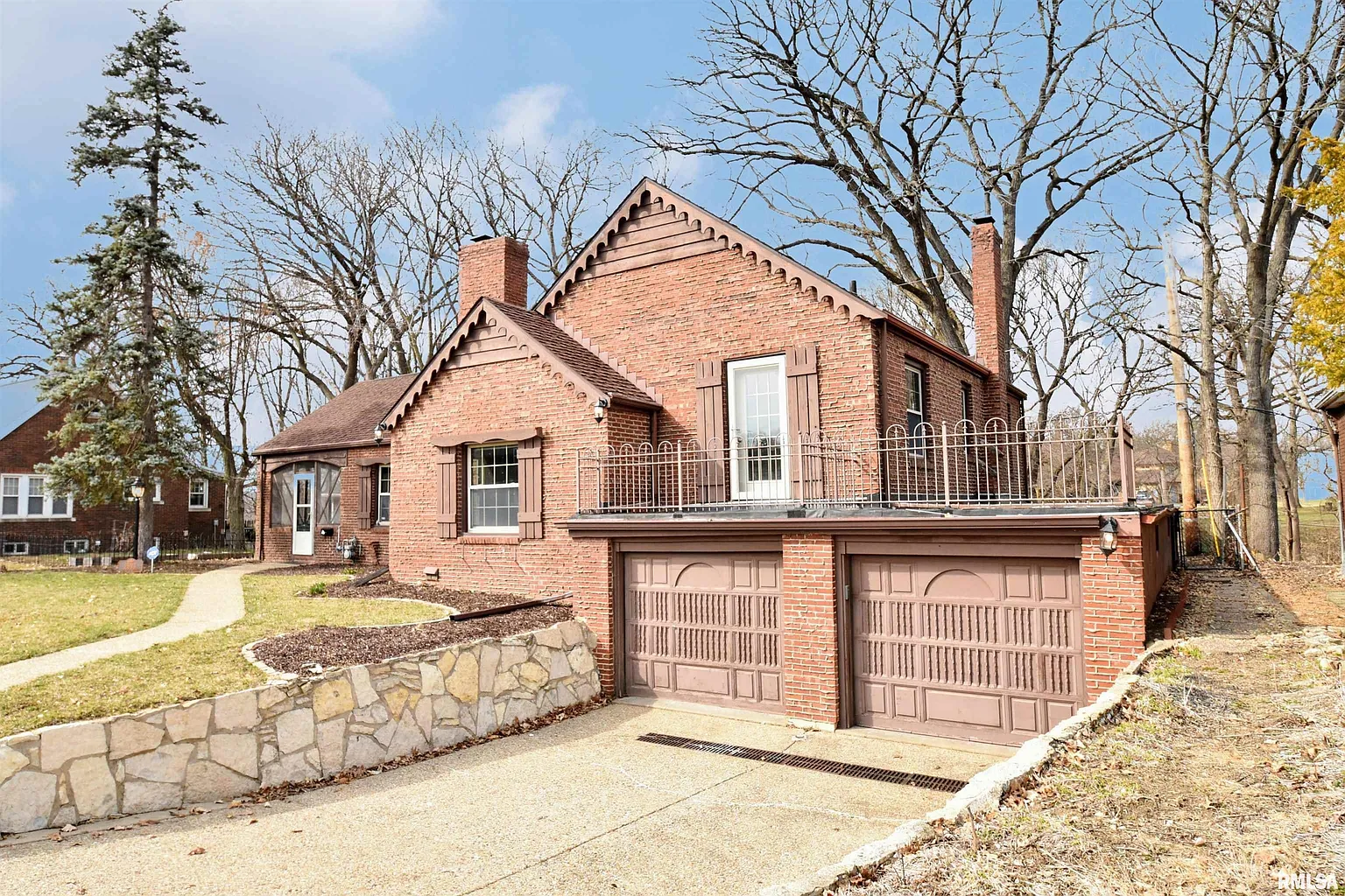 2633 W Moss Ave photo 1