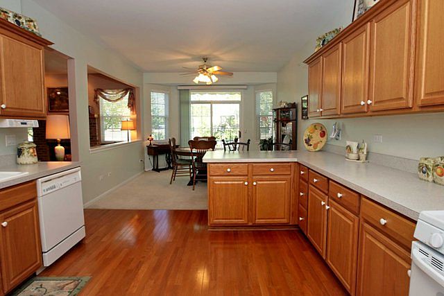 1st image of 2279 Ashbrook Ln