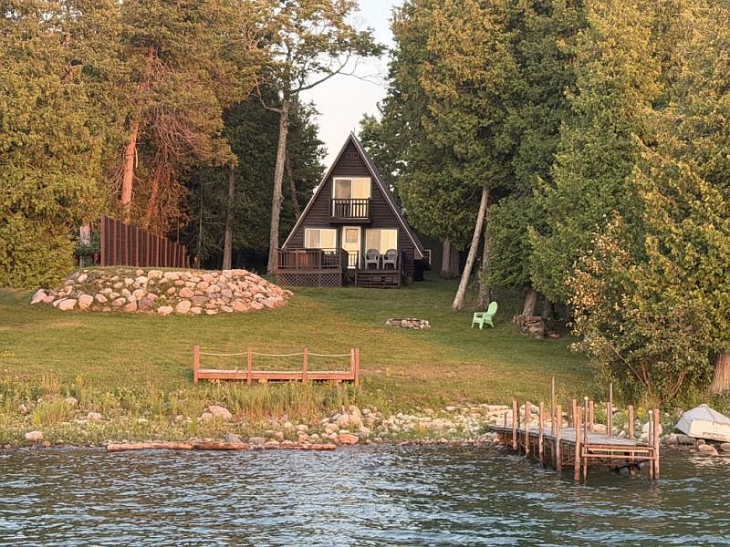 1st image of 34688 S Fairbank Point Rd