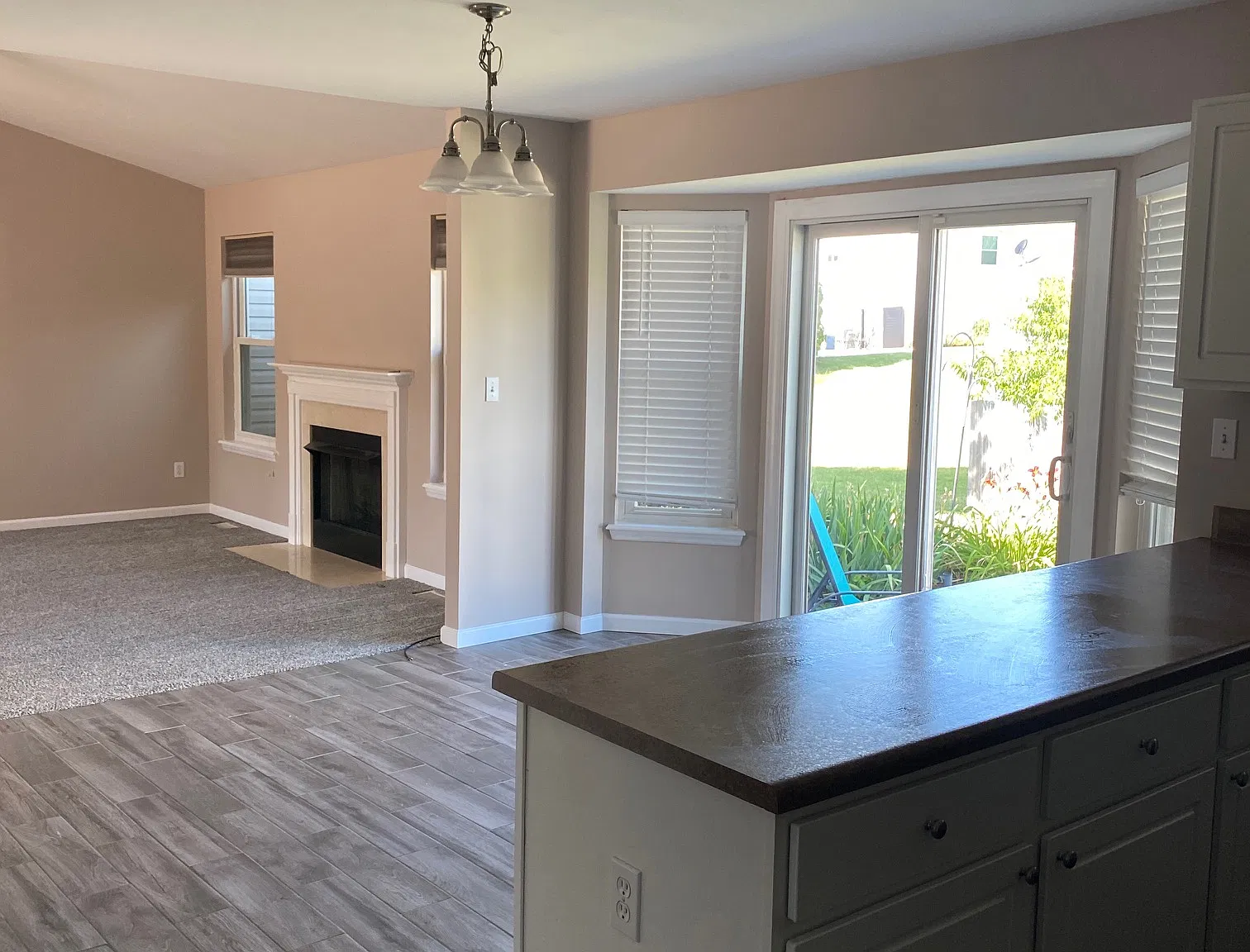 4 bed, 1474 sqft, $2,500 — Photo 3