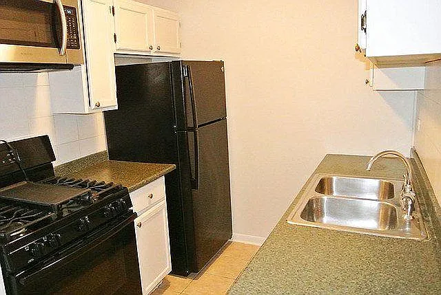 630 Mesa Dr #313 — Photo 3