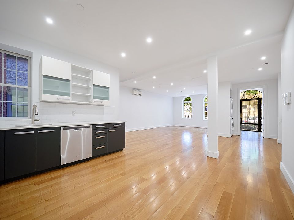 1st image of 204 W 140th St #1-D