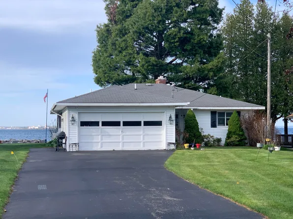 1253 N Partridge Point Rd, Alpena, MI 49707