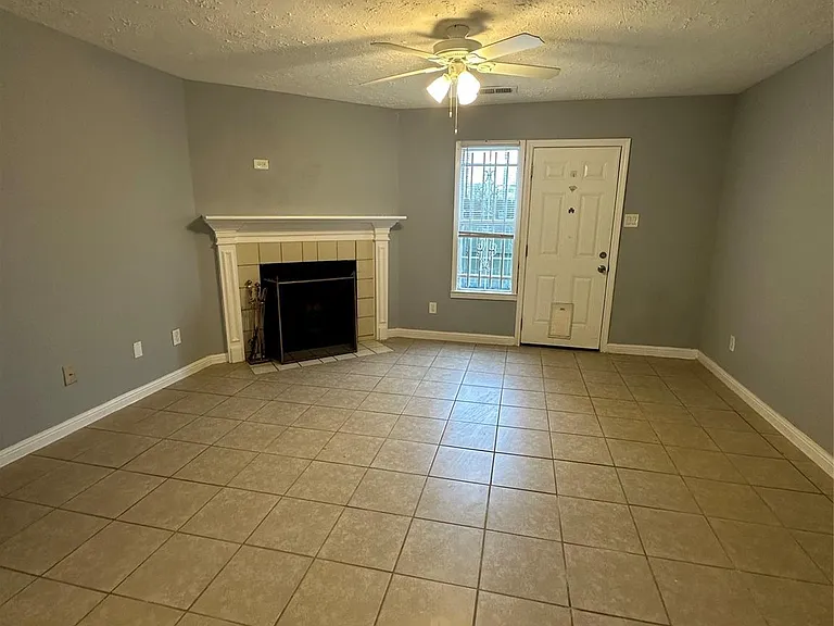 8636 Village Of Fondren Dr #8636 — Photo 14