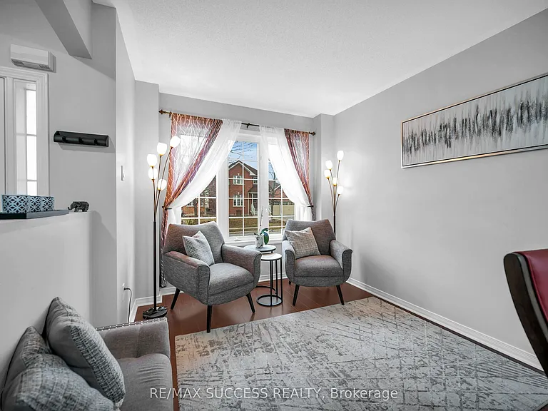 228 Flagstone Way — Photo 14